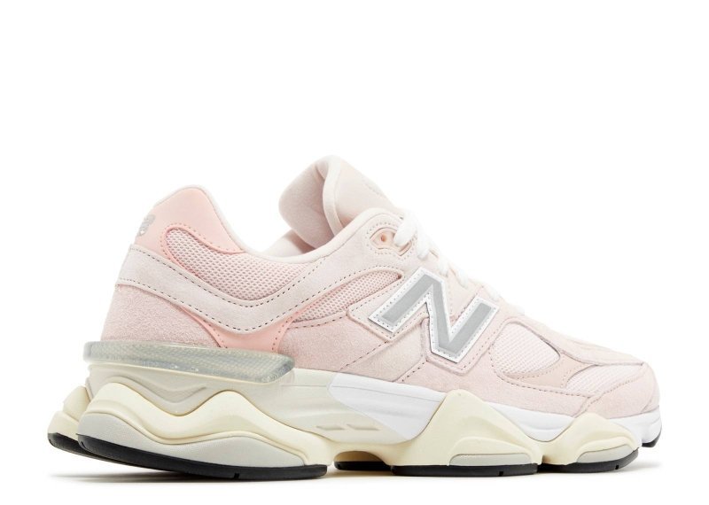 9060 Crystal Pink